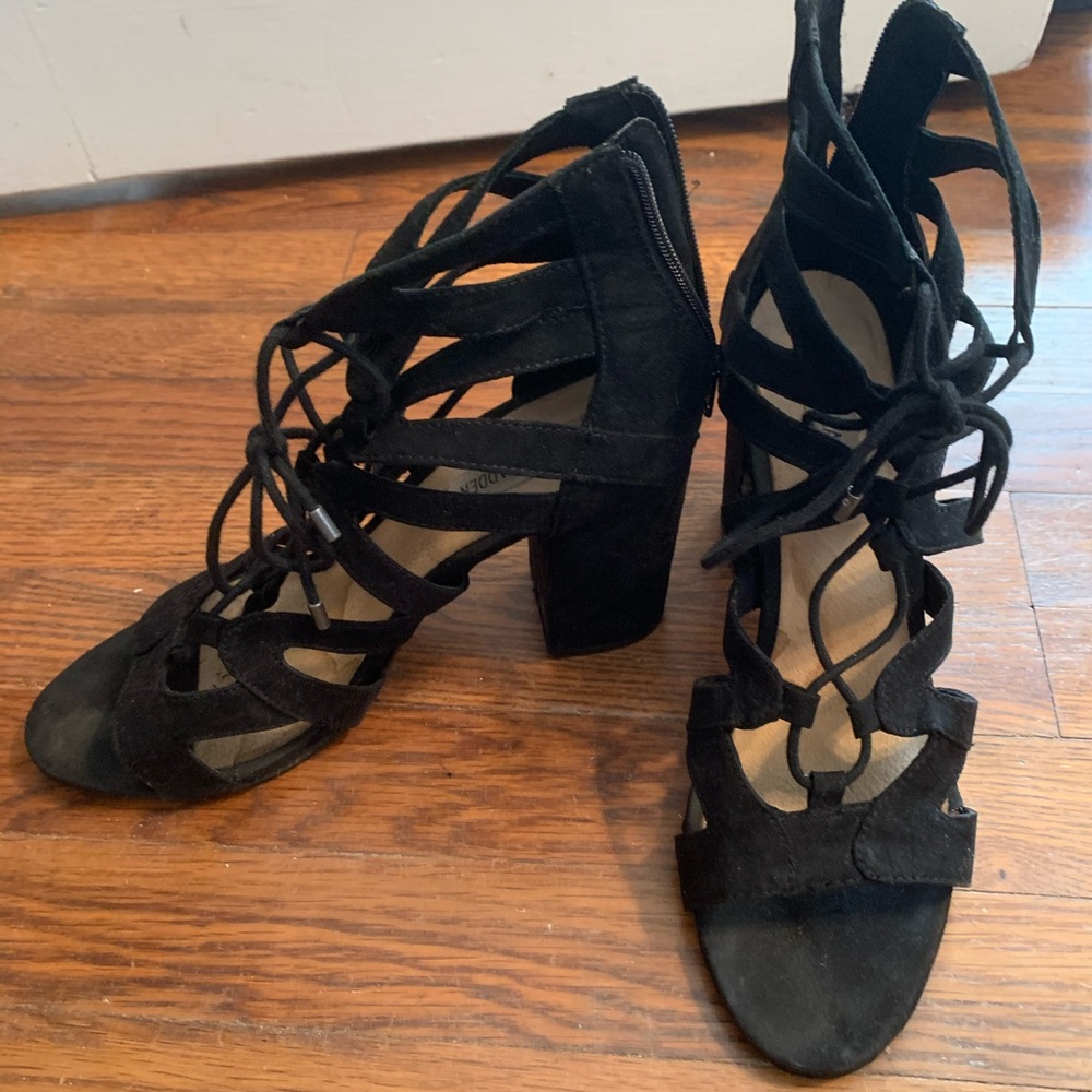 Steve Madden Lace Up Block Heels